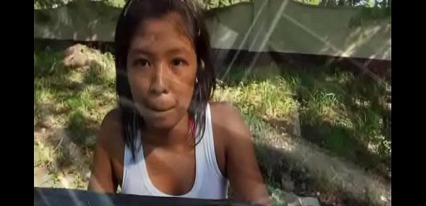  Dark-skinned Filipina girl Trixie picked up by foreigner driving Trike himself